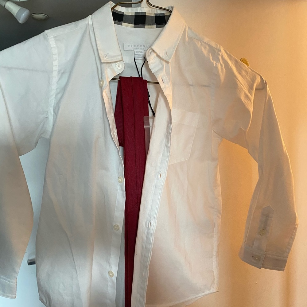 New button down boys Burberry shirt size 7y